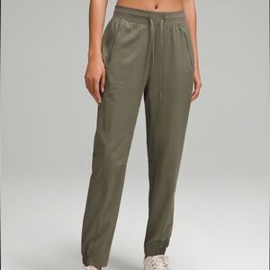 Lululemon License to Train Joggers